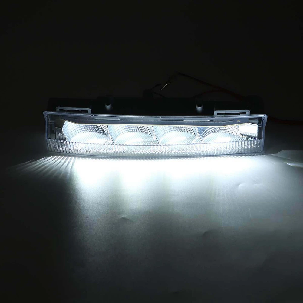 For Mercedes Benz W166 ML350 ML400 X204 GLK350 2012-2015 Car Front LED Daytime Running Light DRL Fog Lamp 2049065401