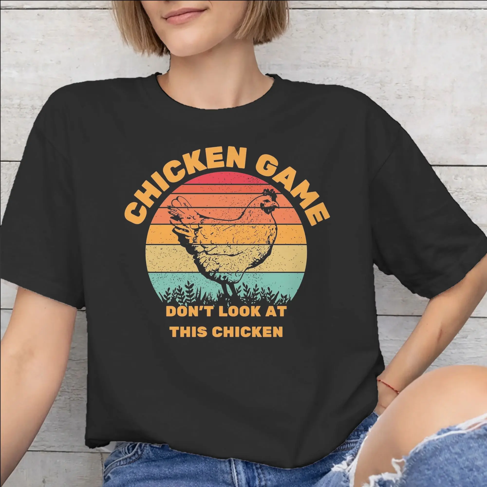 Mens Womens Chicken Game Dont Look At The Chicken Shirt 100% Cotton New Arrival T-Shirt  Top Clothing