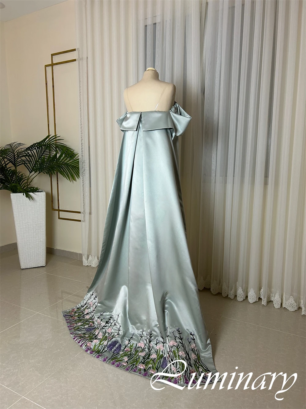 Customized Strapless Long Sleeves Cocktail Dress A-Line Floor Length High Quality Evening Dress Pearls Sequined Crystal Flowers