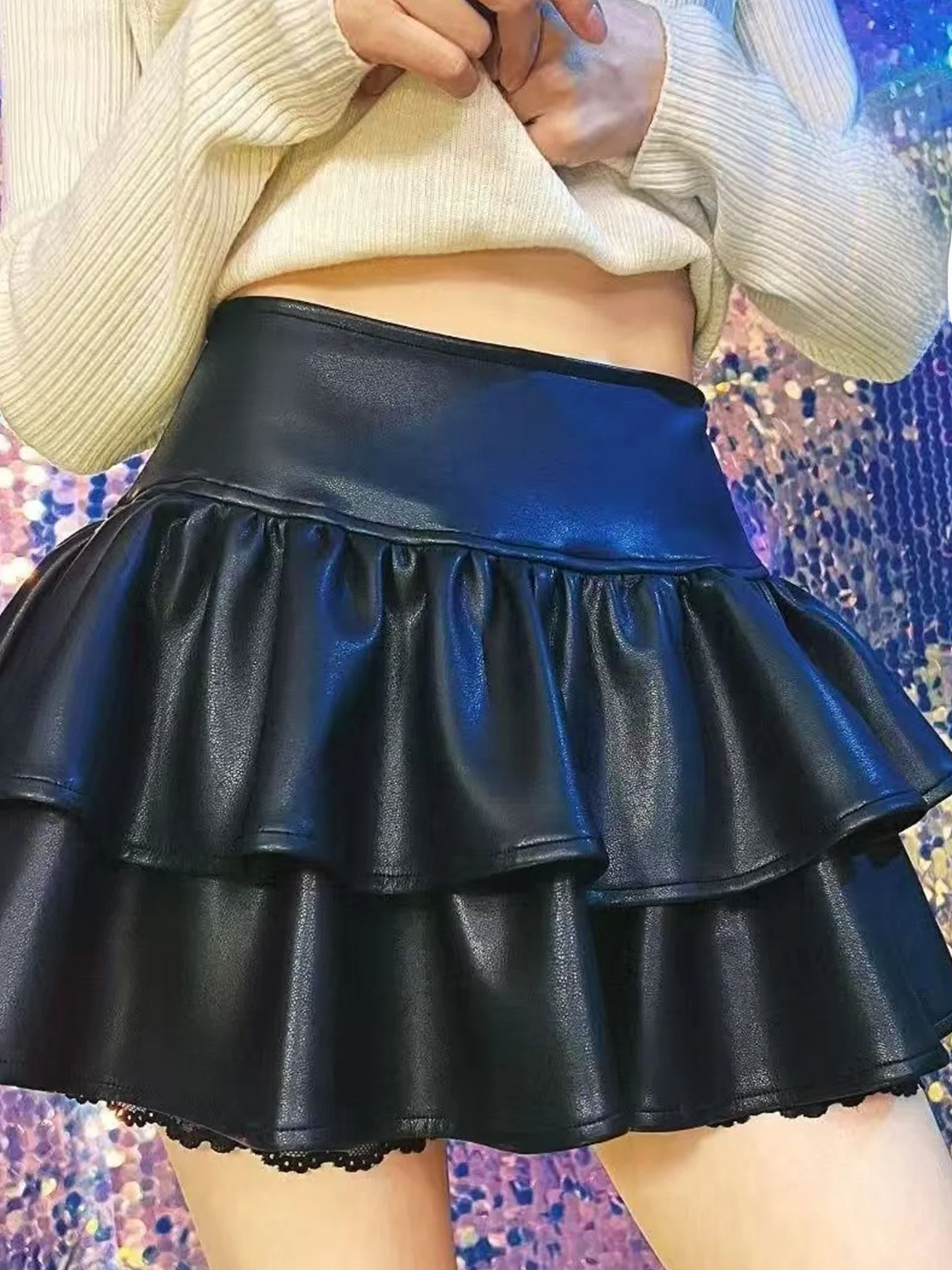 

High Waist PU Leather f Skirt with Lace Pannelling And Pleated Design Ele And Slimming Bla Cake Skirt for Women