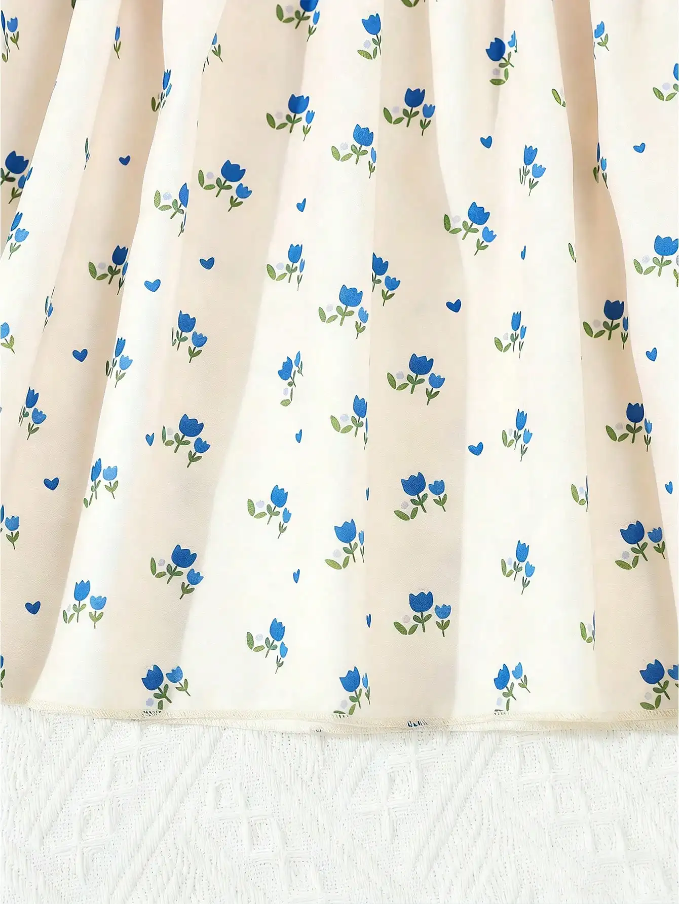 Sommerliches Mädchenkleid im Sommerstil, ärmellos, mit Rundhalsausschnitt, bedruckt, süßes Outfit mit fliegenden Ärmeln und Gürtel, Rosa – Detail 26
