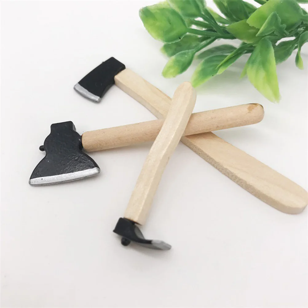 

Miniature Wood Axe Display for Mini House Furniture Lightweight Safe Creative Room Decor Dollhouse Fake Mini