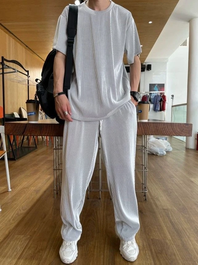 

Plain T-shirts Pants Suits for Men Running Jogging Man Trousers Sets Jogger Luxury Chic Elastic High Quality Kpop Baggy Outfits
