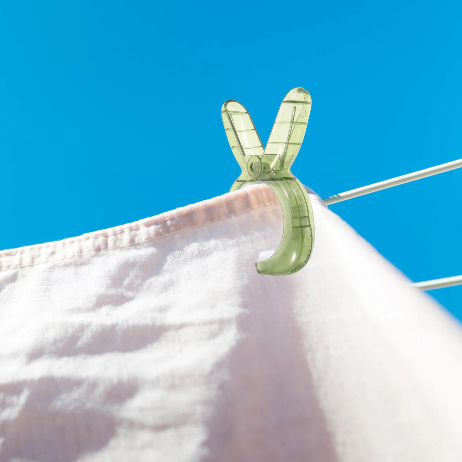 

4pcs Windproof Clothespins Outdoor Camping Towel Holder Strong Clips Green Sturdy Pegs Plastic Hanger Travel Sewing