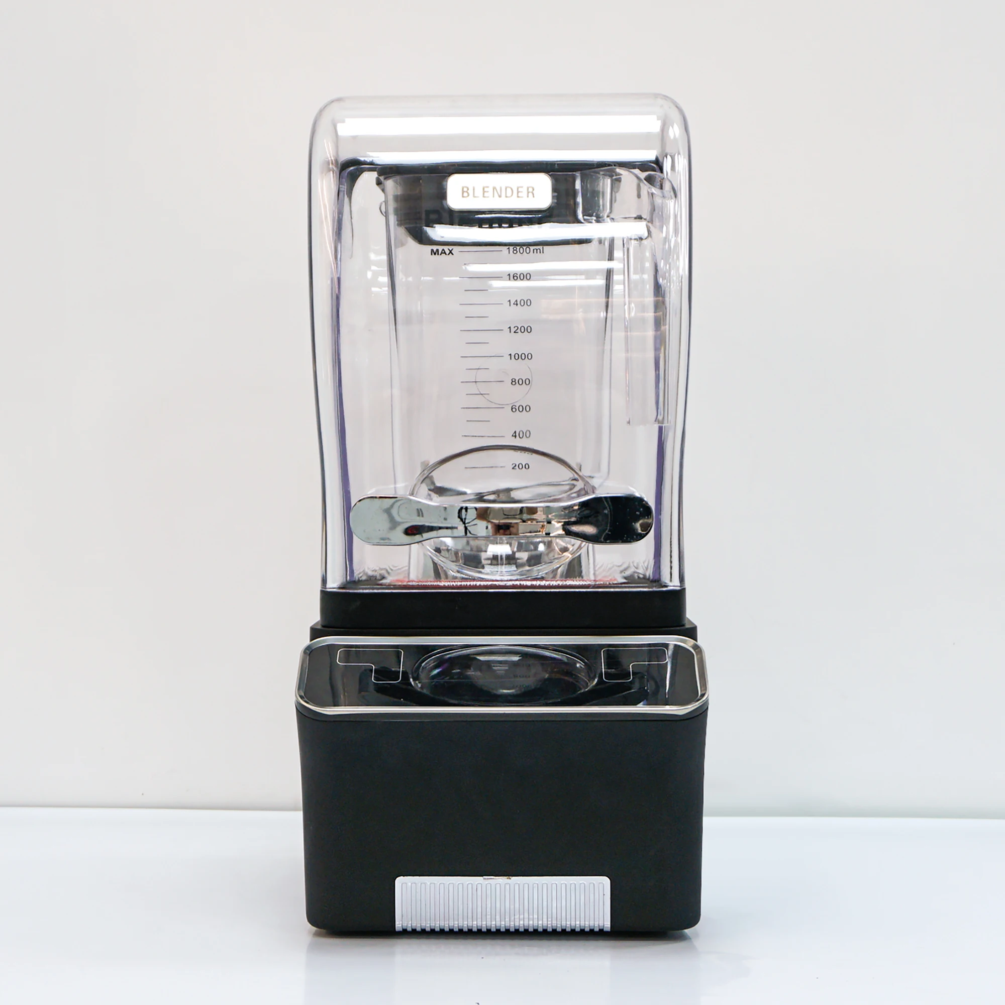

Professional 1.8L Silent Commercial Blender 220V Soundproof Immersion Portable ABS Housing Coffee Milk Black Household Hotel Use