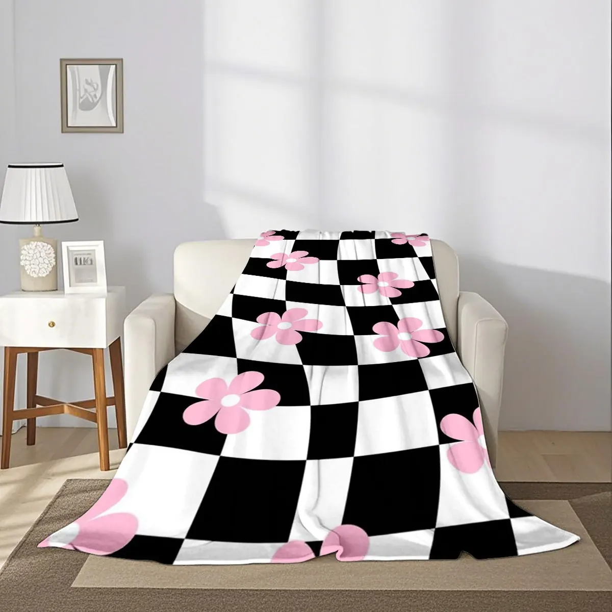 Black And White Checkered Pink Small Floral Print Blanket, Soft Warm Thickened Fleece Throw, All-Season Home Nap Air Conditioner