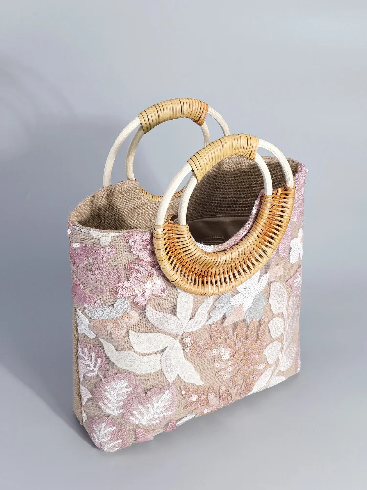 2025 Summer Glitter Embroidery Woven Tote Bags New Round Bamboo Handle Women's Handbags Floral Pattern Fashion Casual Beach Bags