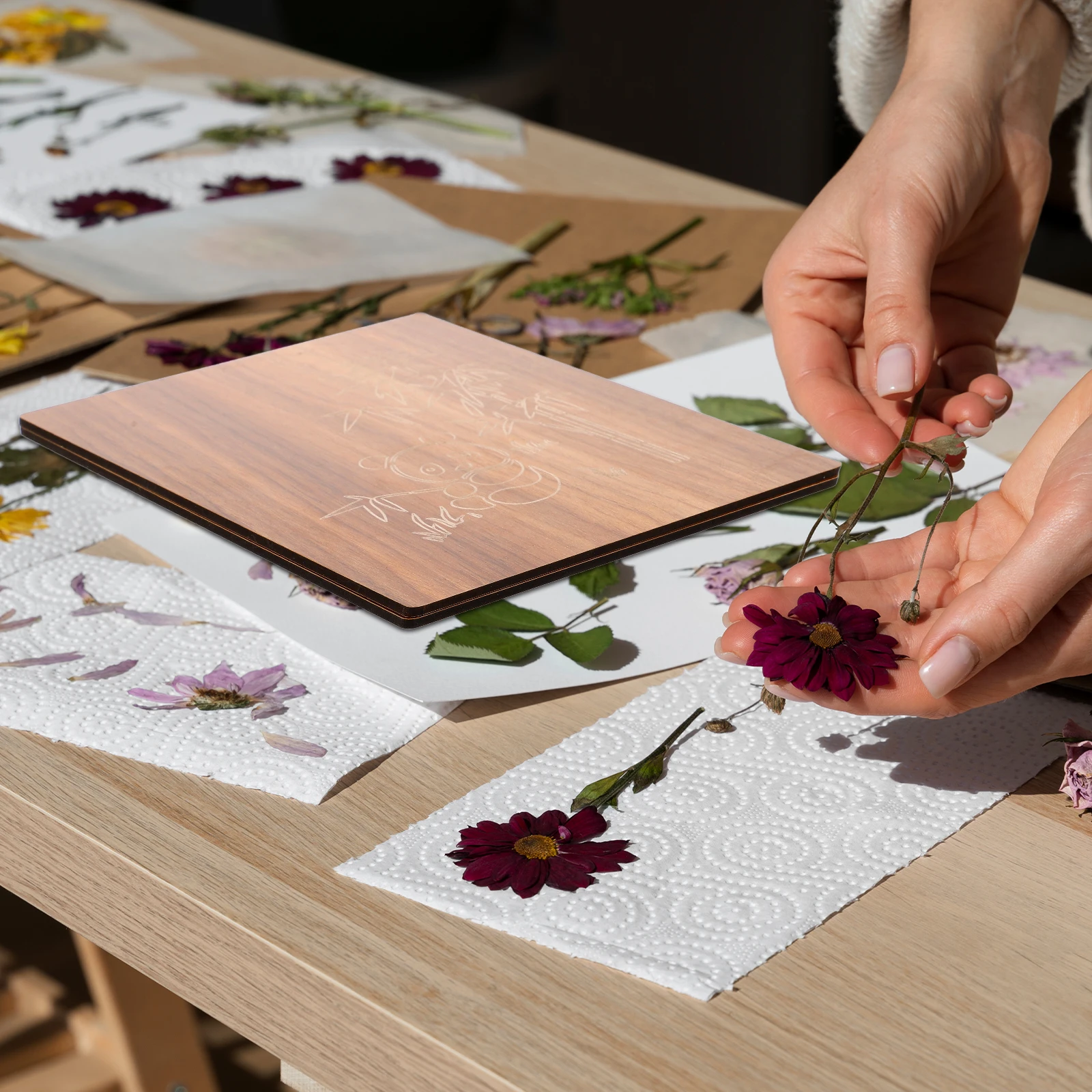 

1Set Flower Pressing Kit Includes Tools for Pressed Dried Flowers DIY Craft Greeting Cards Bookmarks Menus Candles Soap Art