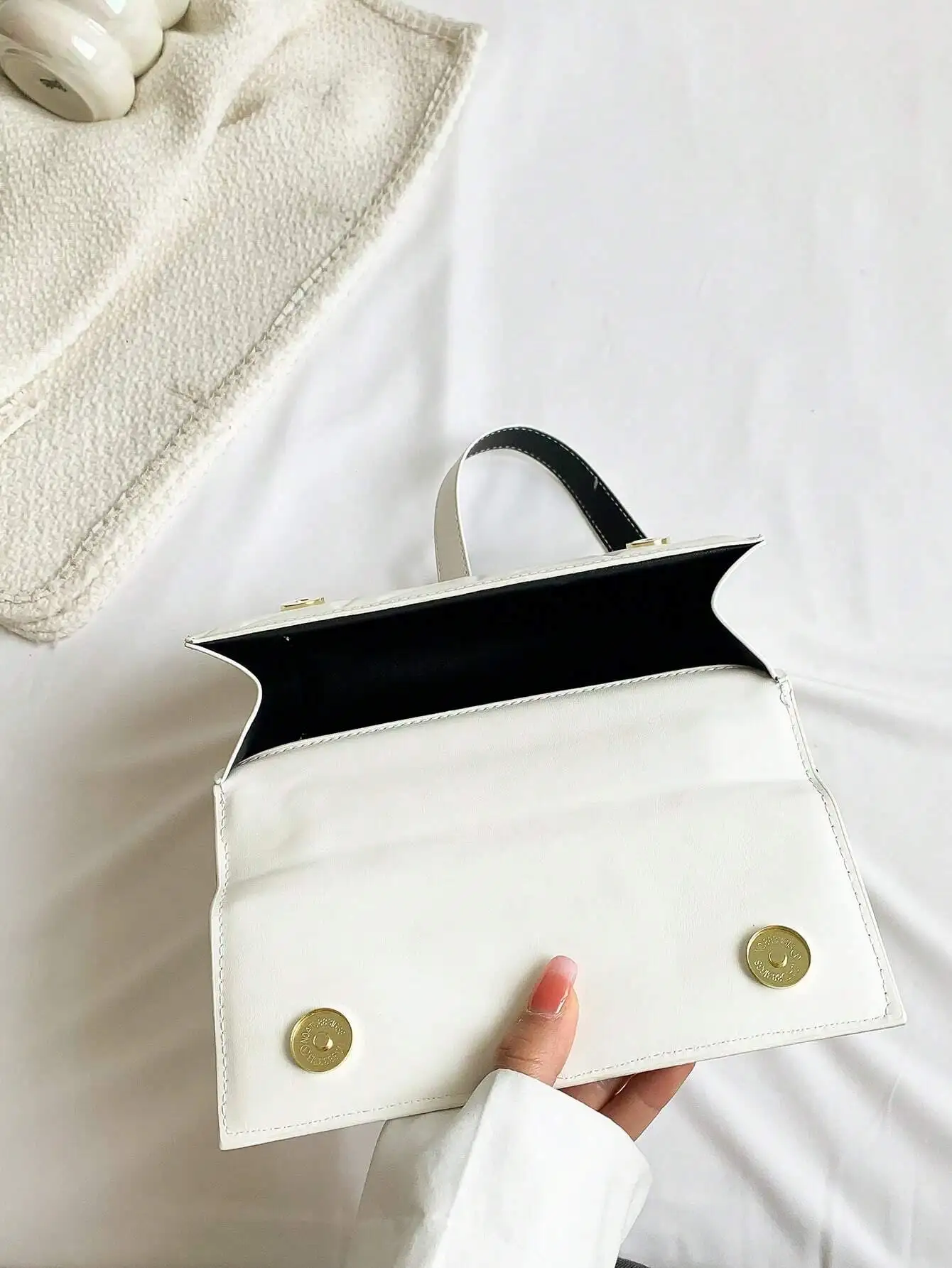 Tassel Decor Flap Chain Square Bag White Minimalist Padded Satchel Handbag Round Pattern Quilted Shoulder Bag All-Match Bag for