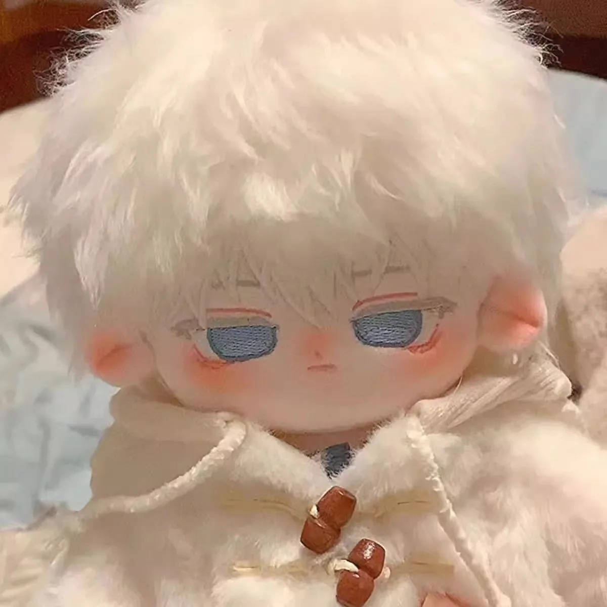 

20cm Cotton Doll With Fluffy White Hair And Blue Eyes Posable Skeleton Anime Character Plush Toy For Fans Collection Birthday Gi
