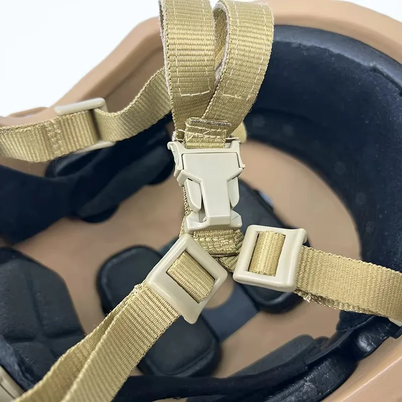 خوذة تكتيكية سريعة خفيفة الوزن مصنوعة من UHMWPE أو الأراميد #5