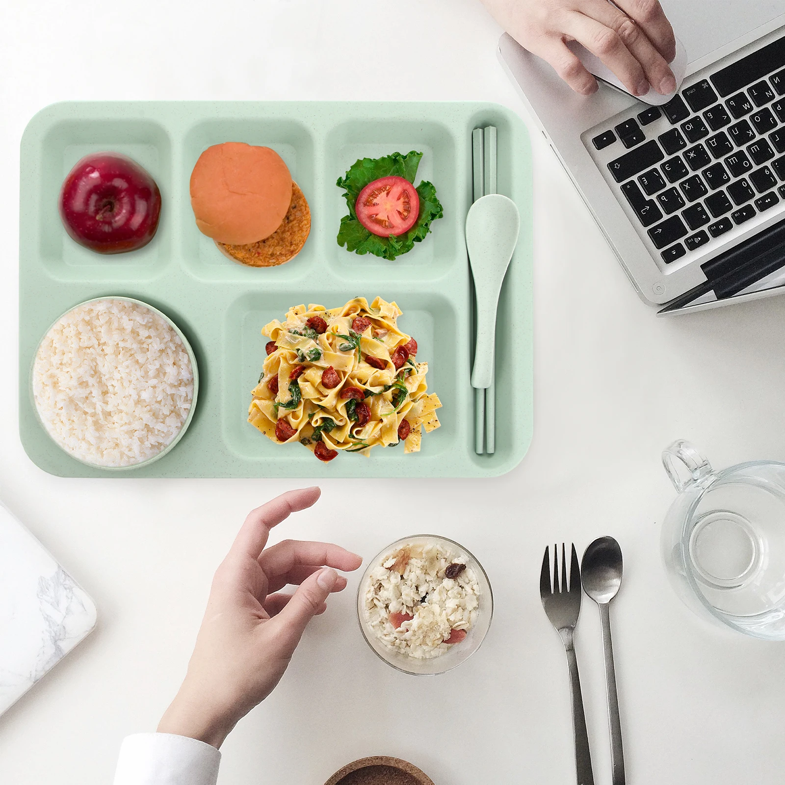 مجموعة واحدة من أواني قش القمح الوردية المقاومة للكسر لمجموعة أدوات المائدة الخالية من مادة Bpa وملعقة لوحة إبداعية