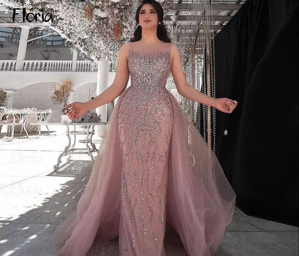 

Pink Sheer Neck Wedding Party Dress With Detachable Train Handmade Beaded Formal Prom Gowns Plus Size Robes De Soirée Custom