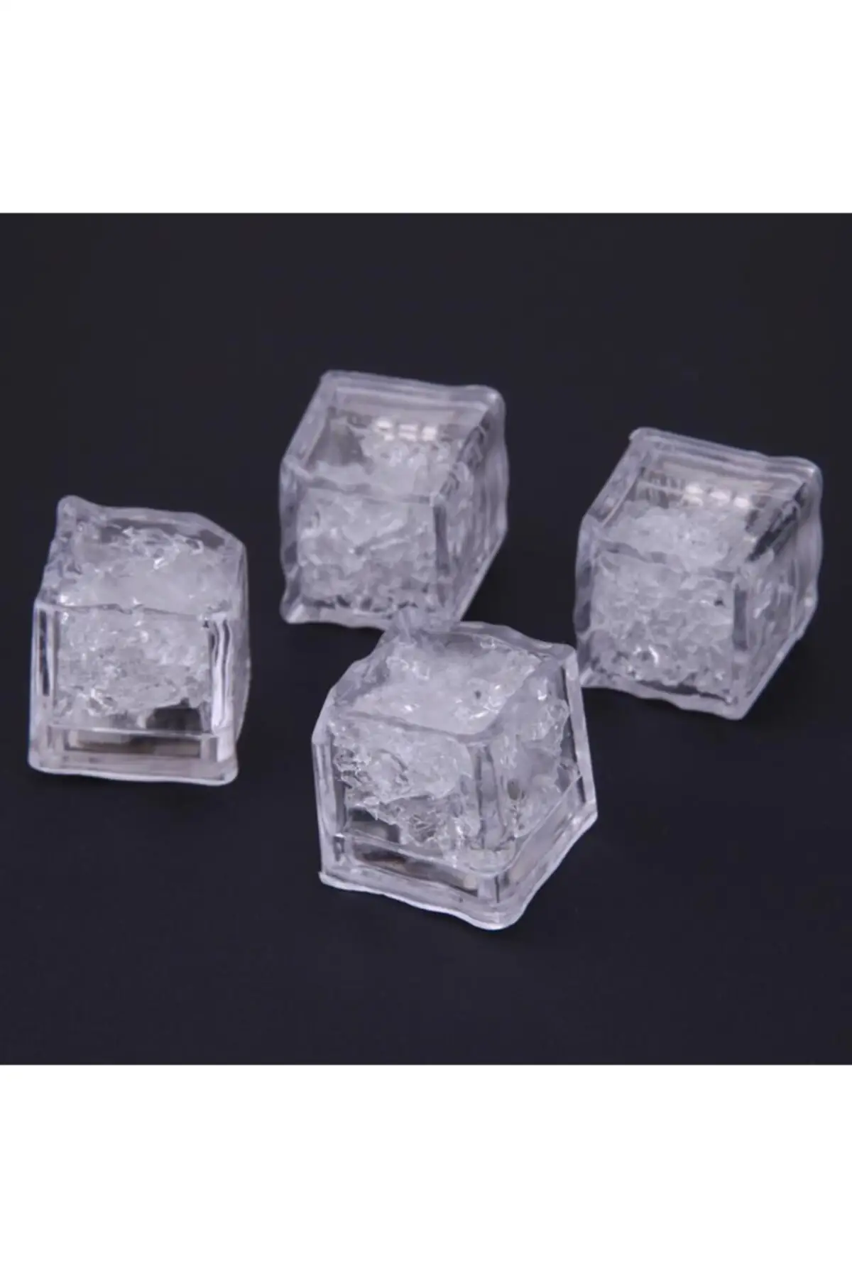 Led Es Batu Bercahaya Berwarna Es 2 Buah Bergaya Berguna Mencolok Megah Dekoratif 2022 Model Tren