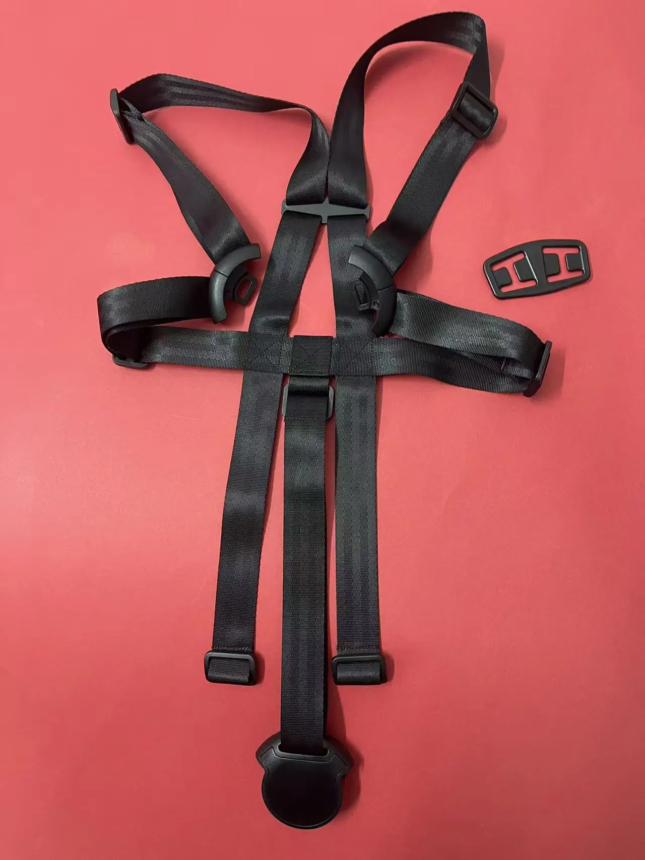 tripp trapp 5 puntos, arnés de seguridad, modelo B. Cómo colocar el arnés Tripp Trapp, arnés para bebés, arnés para niños, cinturón de seguridad para niños.