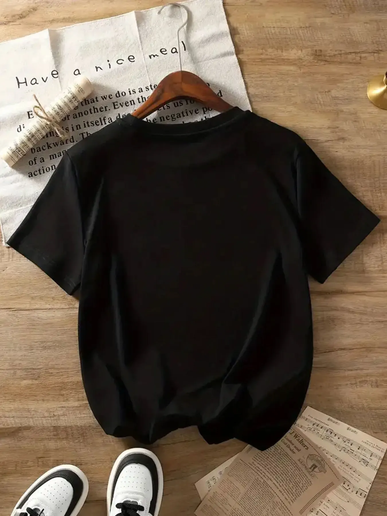 Letter Pattern Printed Fashionable Women'S T-Shirt - Comfortable And Easy Round Neck Suitable for Spring And Summer