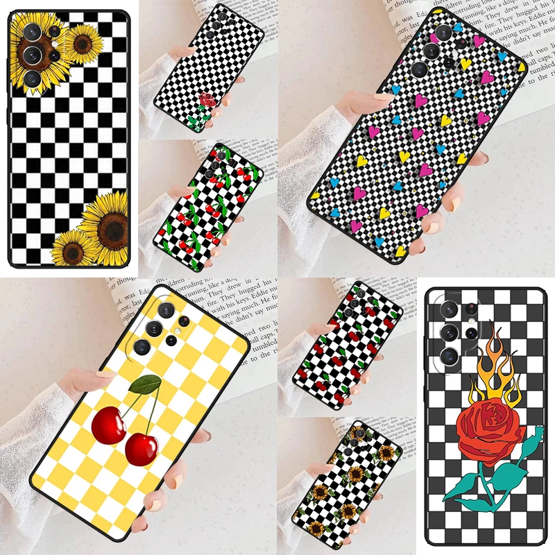 Checkered Sunflower Rose Design Phone Case For Samsung Galaxy S24 S23 S22 S21 Ultra S10 Note 10 Pro S20 Plus FE S9 S8 Cover