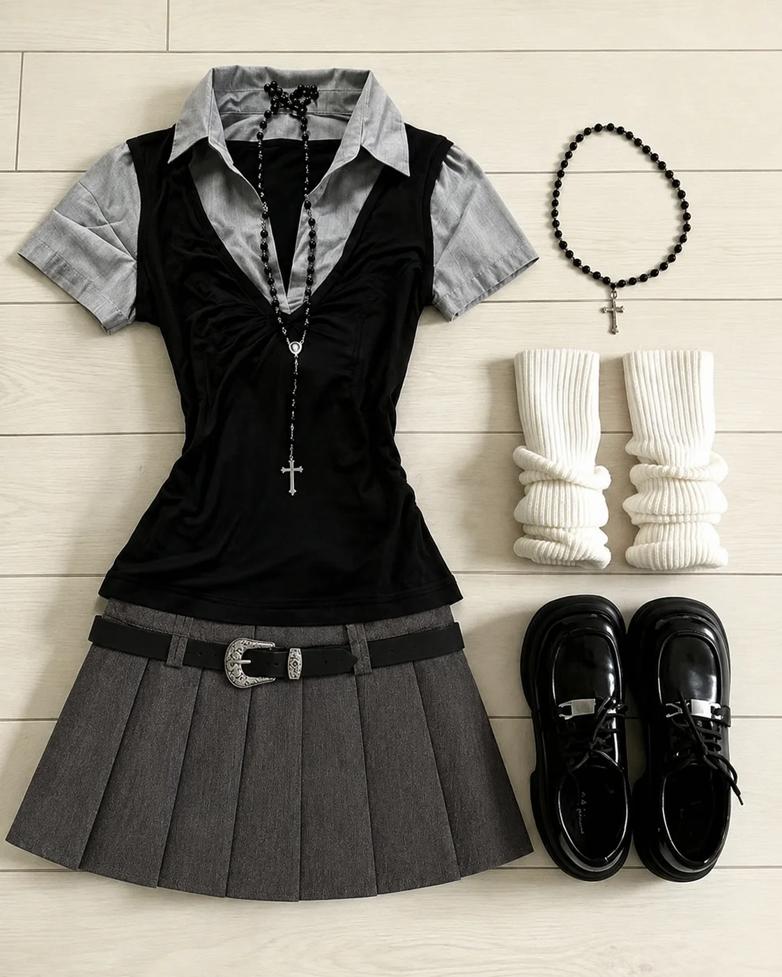 2026 Fall Retro Plaid Korean College Women Outfit Short Sleeve Blazer Blouse High Waist Pleated Skirt 2 Pieces Matching Suit image 2