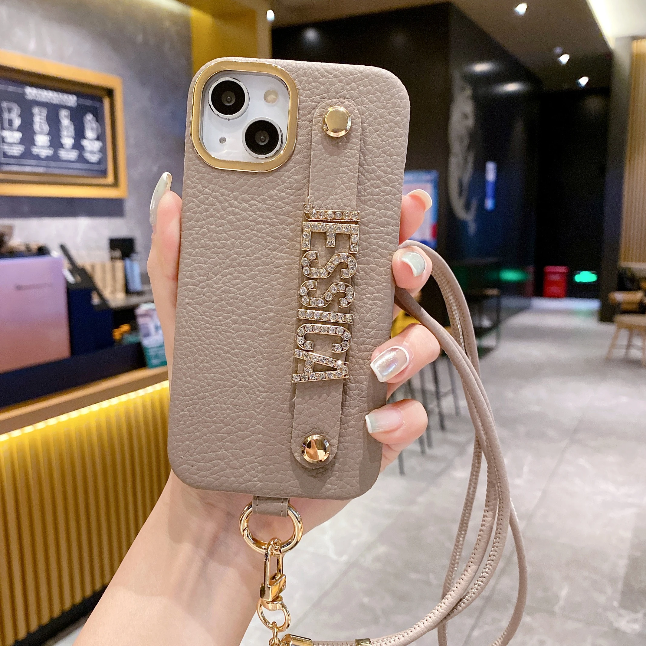 

Customized Leather Phone Case Personalized Name for iPhone15 14 13 12 11Pro Max 15Plus Crossbody Lanyard Letter Diamond