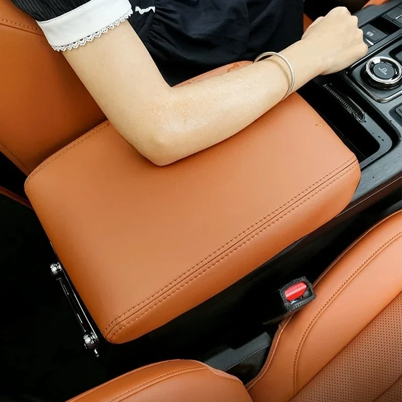 Leather Armrest Cover and Hand Rest Protector for 2024 Haval H9 Center Console Interior Decoration Parts