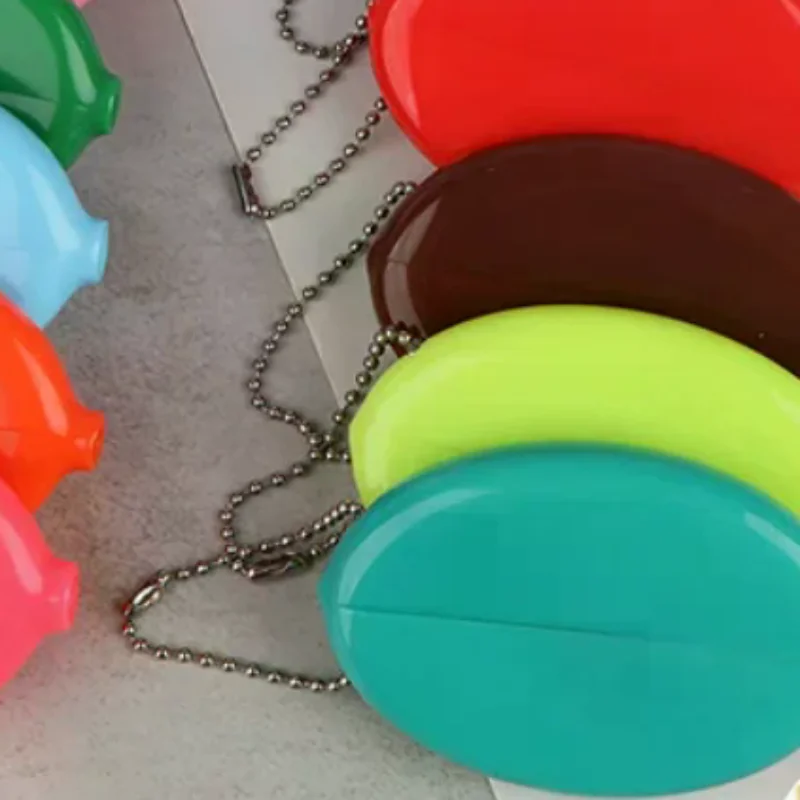 Kleine ovale Geldbörse, Mini-Ohrringe, Ringe, Aufbewahrungsbox mit Kette, einfarbig, PVC, modisch, tragbar, Taschenanhänger