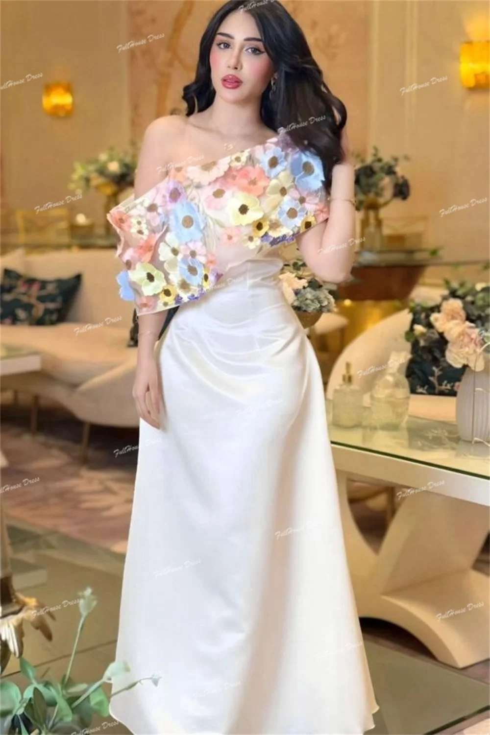 사용자 정의 만든 우아한 민소매 꽃 아플리케 레이스 a 라인 이브닝 드레스 차 길이 솔리드 백리스 파티 드레스 robes de soirée