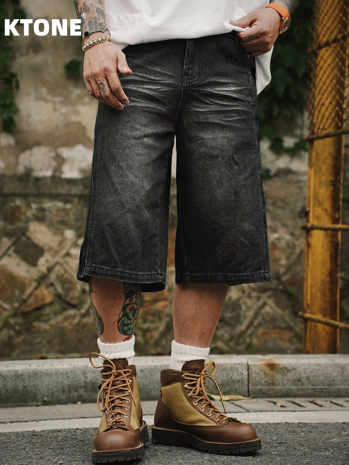 

Men simple black non stretch denim jorts loose fit casual daily solid color versatile style short pants