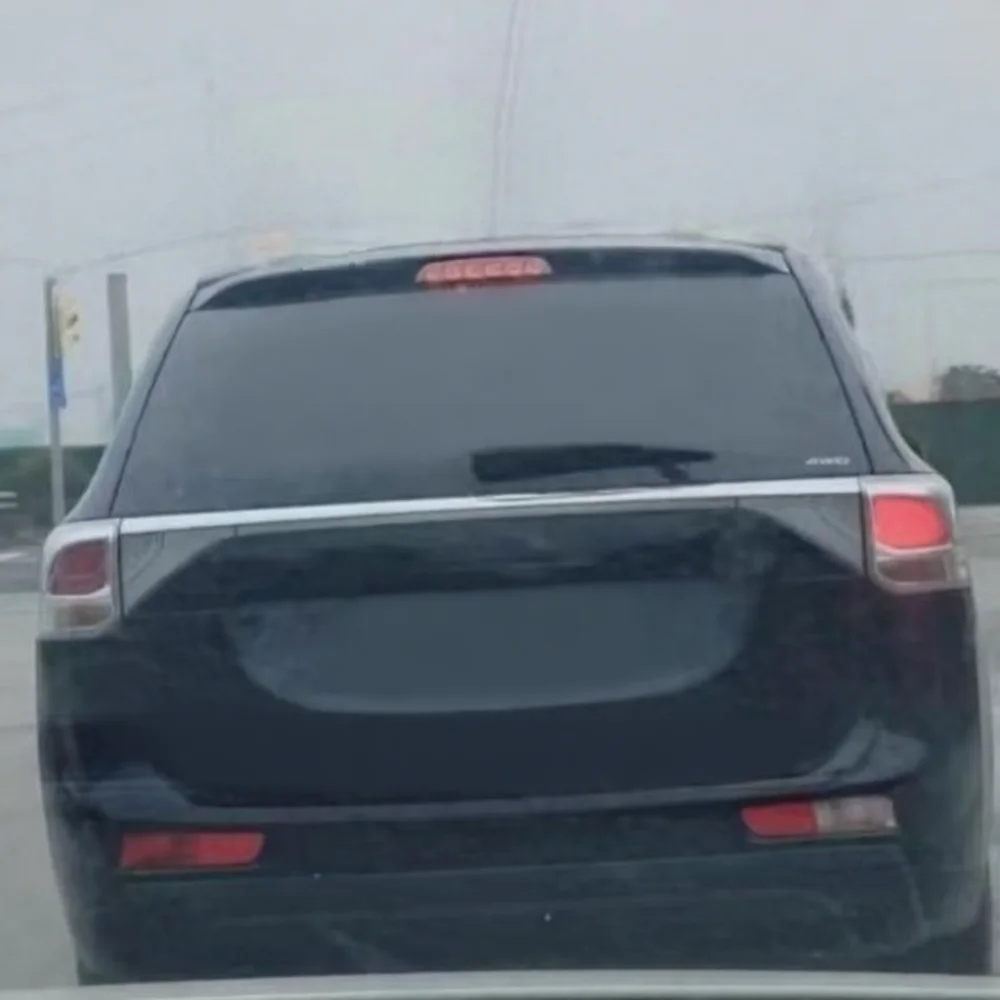 Third Brake Light LED For Mitsubishi Outlander 2013 2016 High Mount Rear Stop Lamp Safety Alert Light Replacement 8334A113