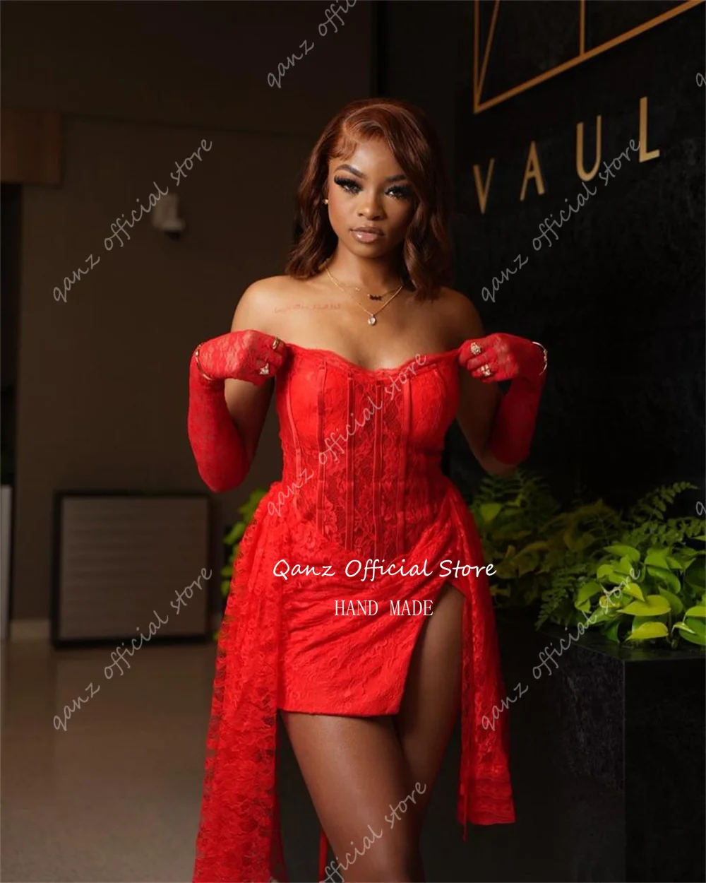 Qanz Red Robe Africaine De Soirée Chic Et élégante Mini Lace Slit Sexy Evening Dresses Long Tail Birthday Dresses Customized