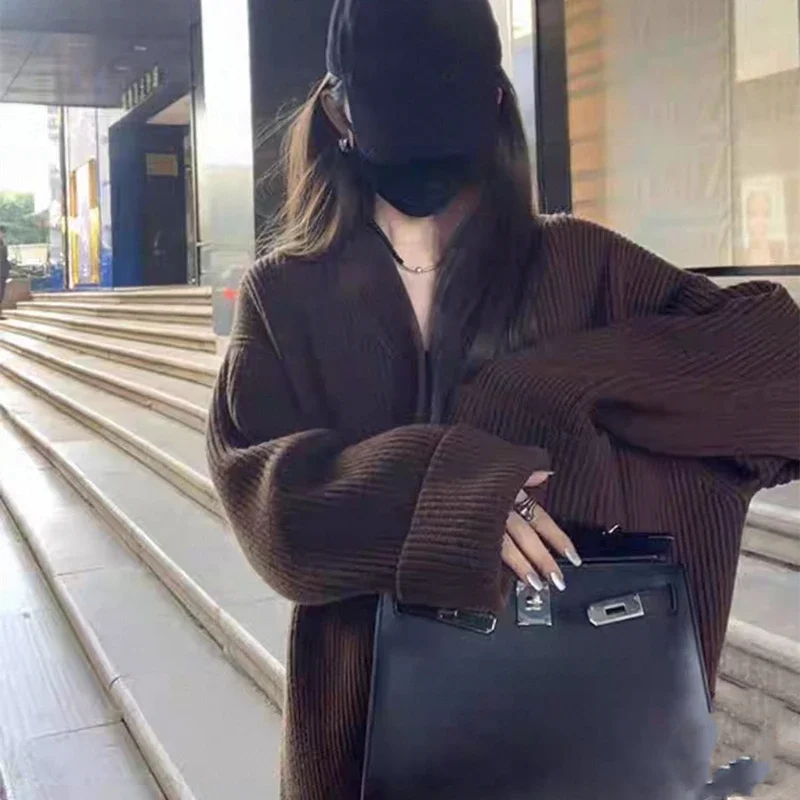 브이넥 싱글 브레스티드 심플 레트로 솔리드 컬러 루즈핏 여성 니트 가디건 가을 겨울 다용도 신상 스웨터 코트