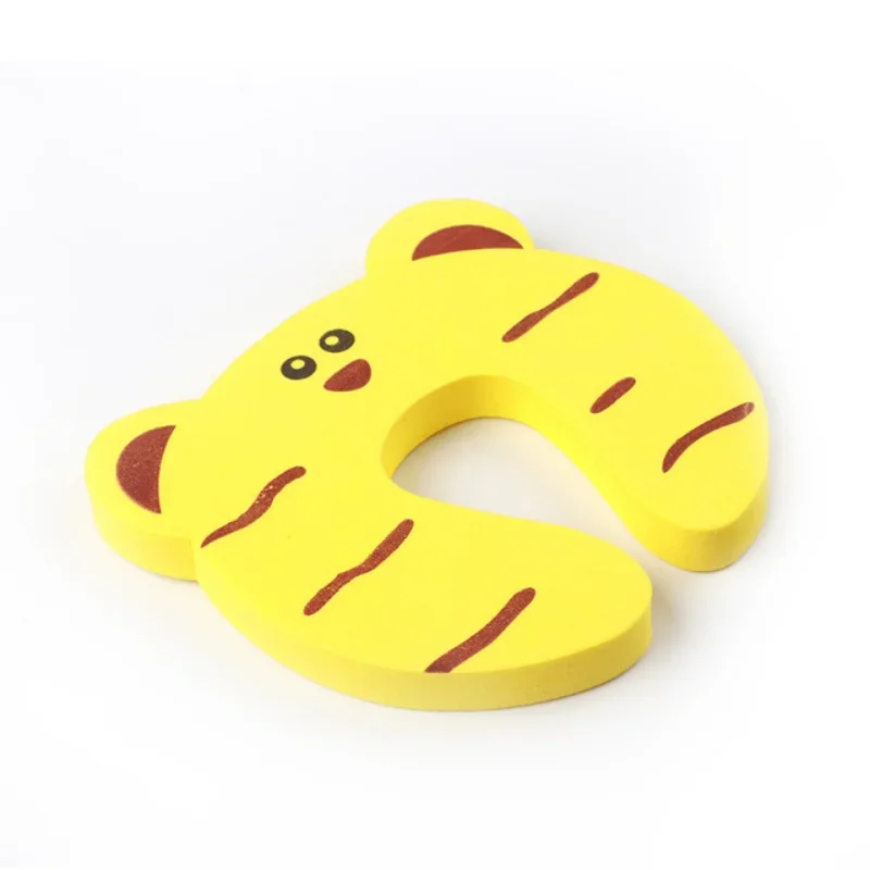 Lot Protection Baby Safety EVA C Shape fermaporta Cute Animal Security Baby Card Lock cura del neonato protezione per le dita del bambino