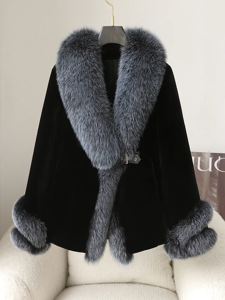 Fur jacket women's medium and long new mink fleece coat V-neck high-end fashion simple fox fur collar integration in the elderly