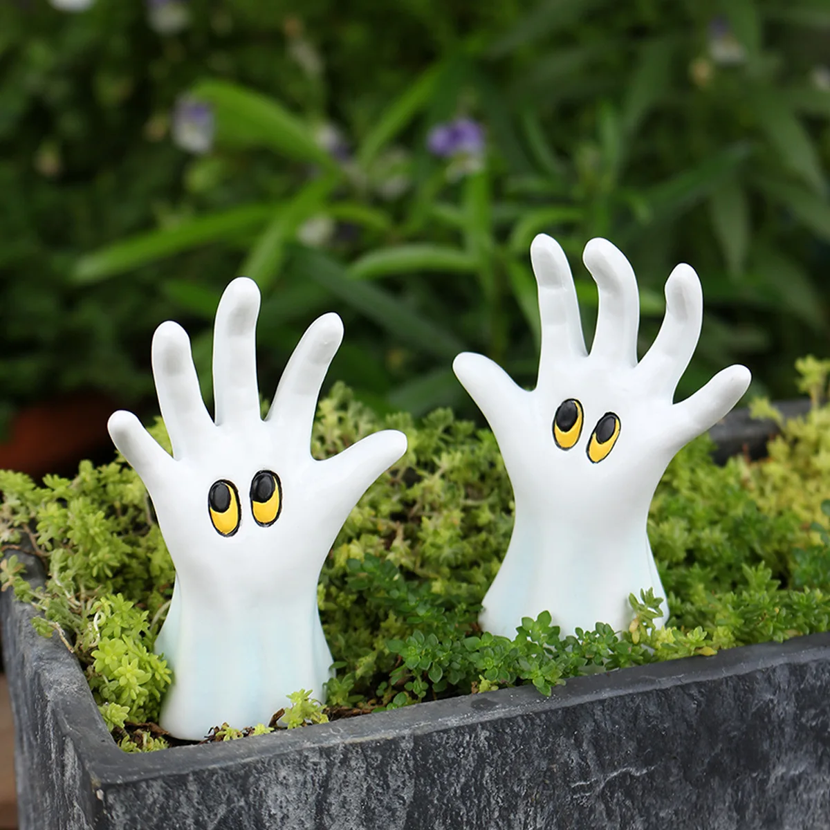 

New product resin creative ghost gloves two outdoor courtyard flower pot home desktop halloween atmosphere decoration