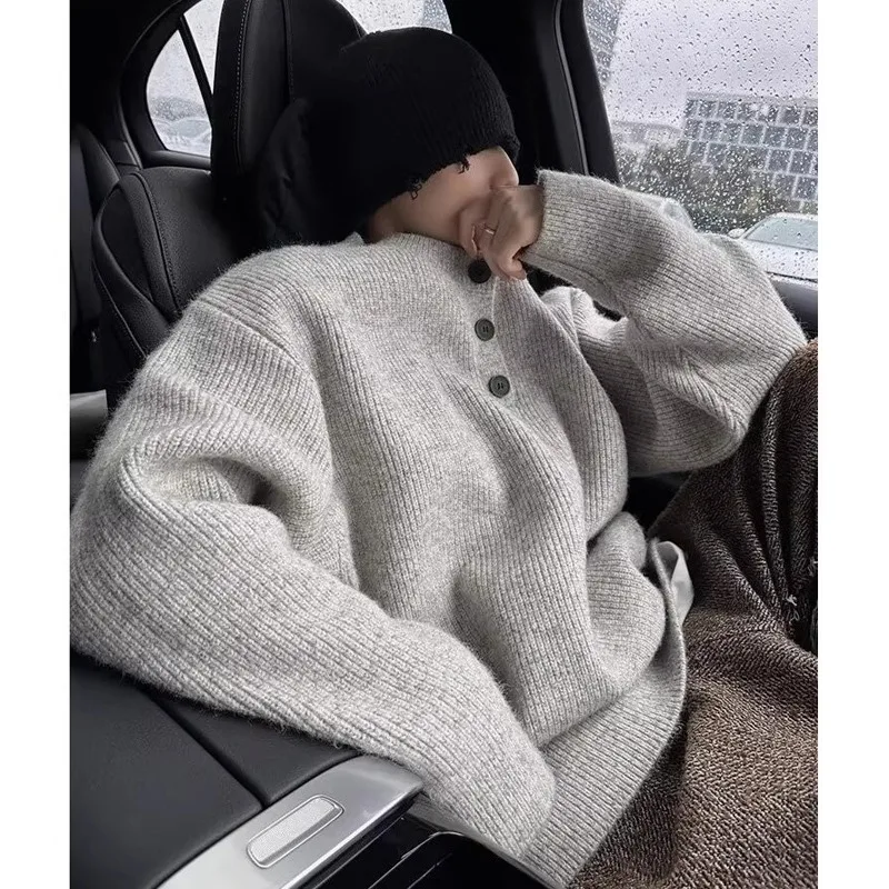 

Laoqian Sle Lazy Vintage Henry Collar Sweater Cleanfit Single Button High End Knitted Outerwear for Men Winter Casual Knitwear