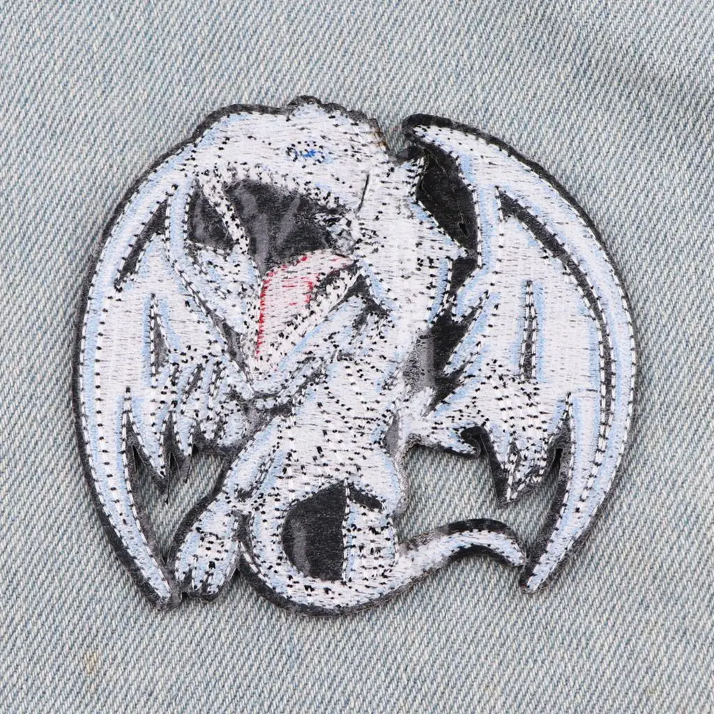 Japanese Anime Game Blue Eye White Dragon Clothes Badges Iron On Patches Appliques Embroidered Stripes for Clothes Jacket Jeans