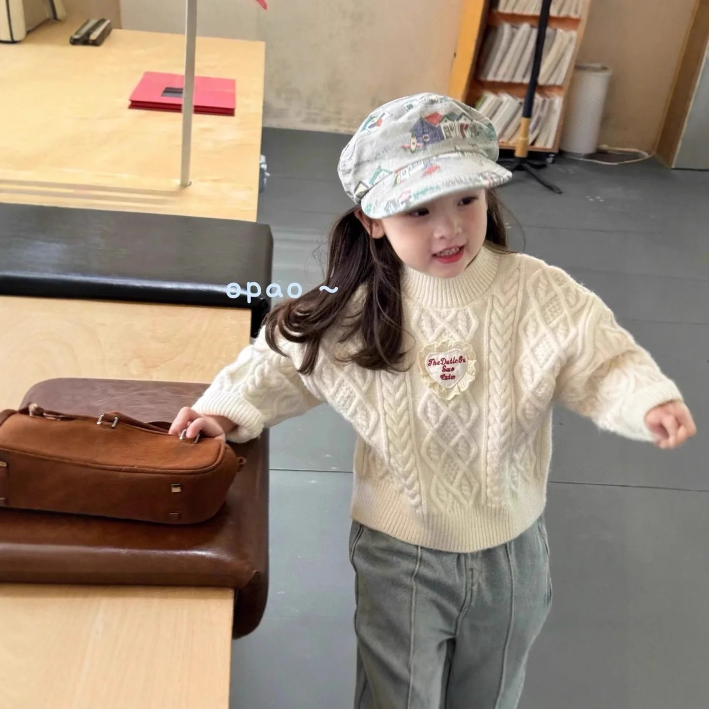 سترة سميكة بلوفر عصري محبوك سترة الأطفال الفتيات ملابس الخريف الكورية فضفاضة عادية حلوة لطيف الصلبة #1