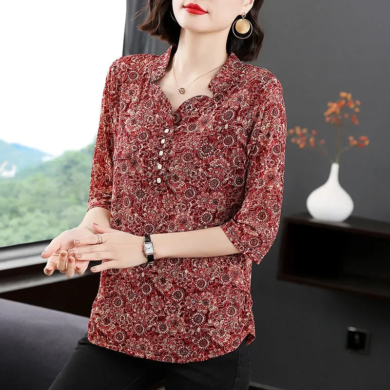 Women's Vintage Red Floral Print Blouse, V-Neck 3/4 Sleeve Casual Shirt with Button Detail, Loose Fit Boho Top for Daily Wear