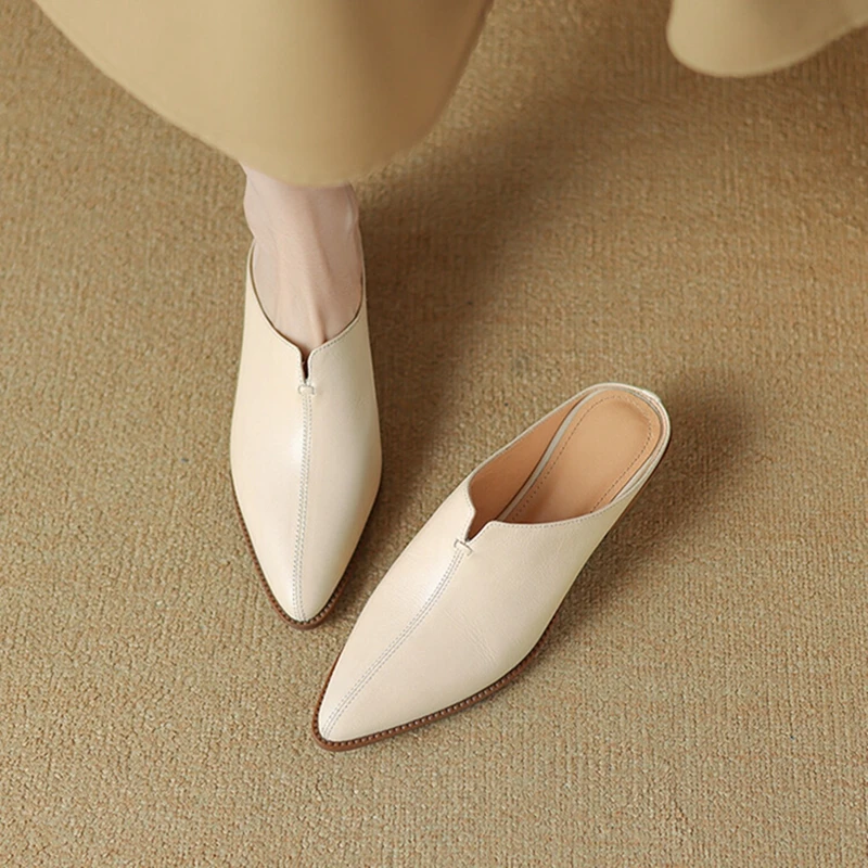 NEW Summer Women Mules Genuine Leather Shoes for Women Cover Toe Chunky Heel Slippers Pointed Toe Slingback Designer Sandals