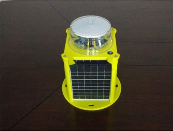 Solar Powered Marine Navigation Lanterns 5 Emitting Color Adjustable Four Solar Panels