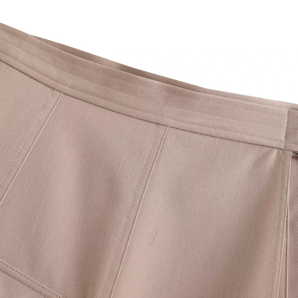 حزام فيلكرو على الموضة الأوروبية والأمريكية بلون سادة كاجوال متعدد الاستخدامات مع جيب ثلاثي الأبعاد نصف طول للنساء