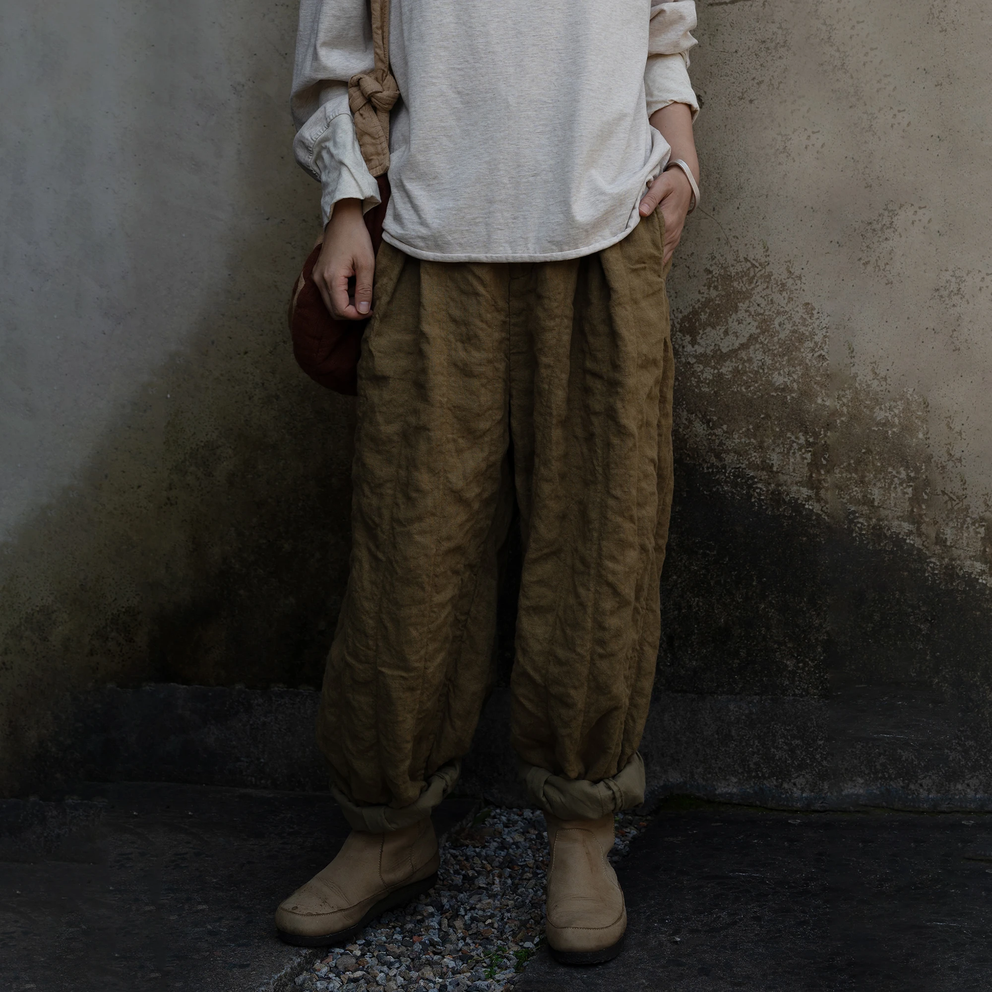 

Новинка ранней осени: повседневные брюки с карманами, эластичным поясом, универсальные, свободного кроя, прямые брюки для женщин