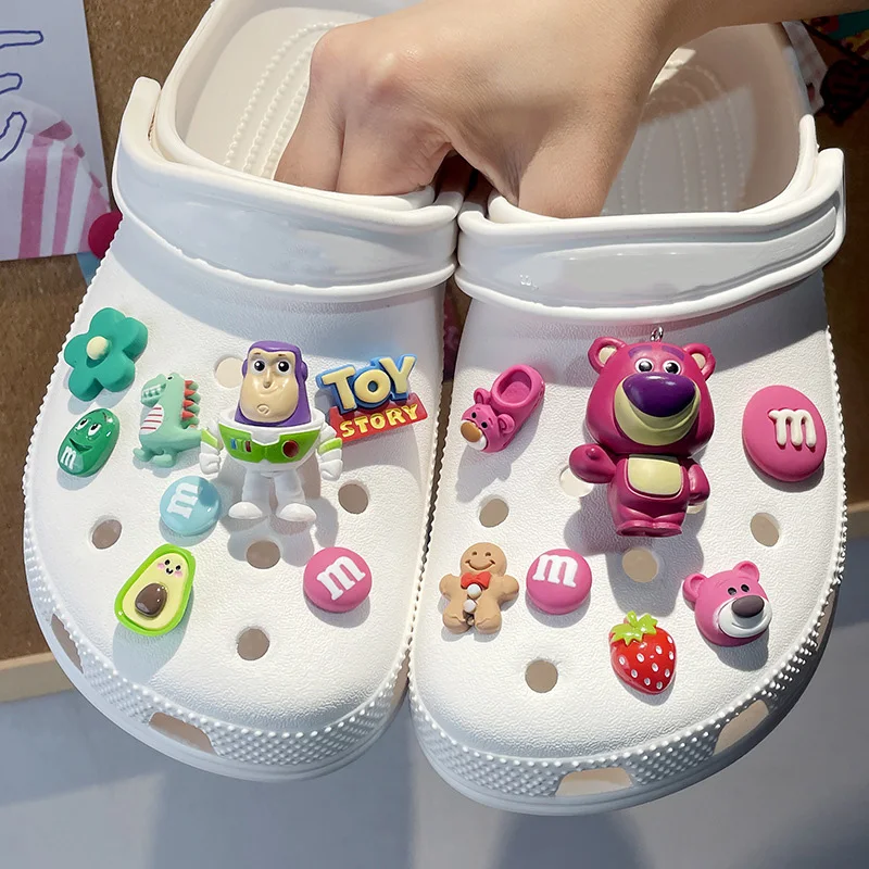 

Buzz Lightyear Strawberry Bear Cute Shoe Charms Accessories for Classic Clog Children Shoe Decoration Fit Wristband Kids Gifts