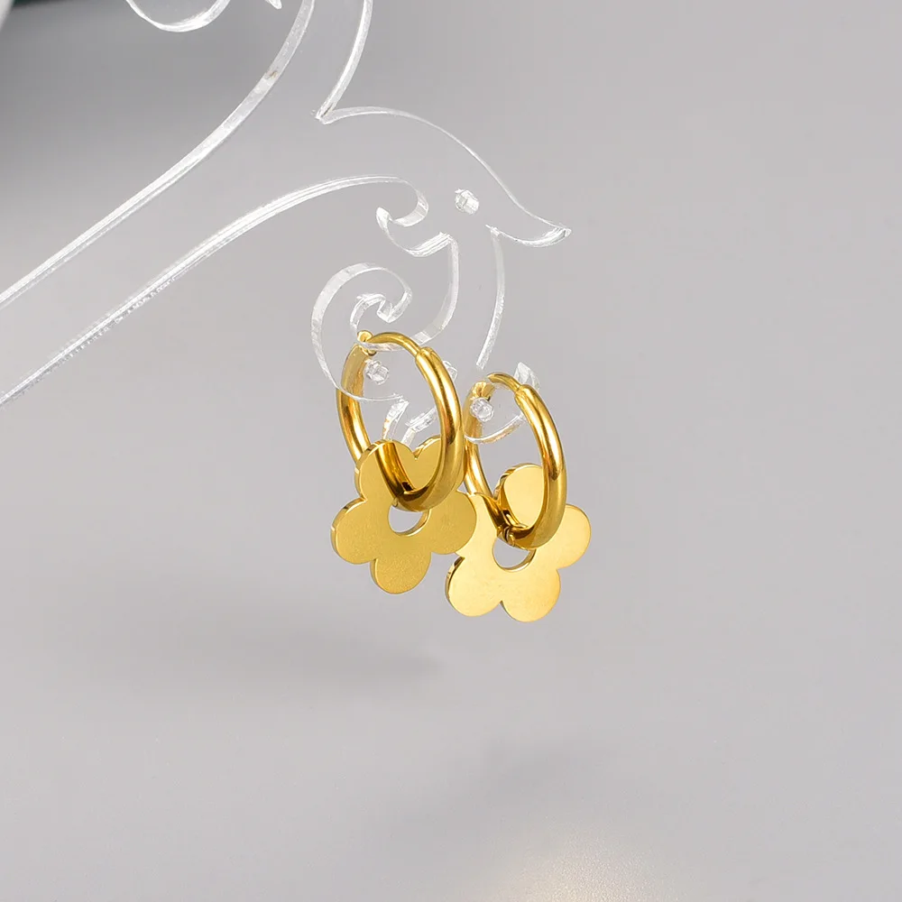 E114 European and American style Christmas cute flower earrings, stainless steel plated with 18K real gold, popular earring manu