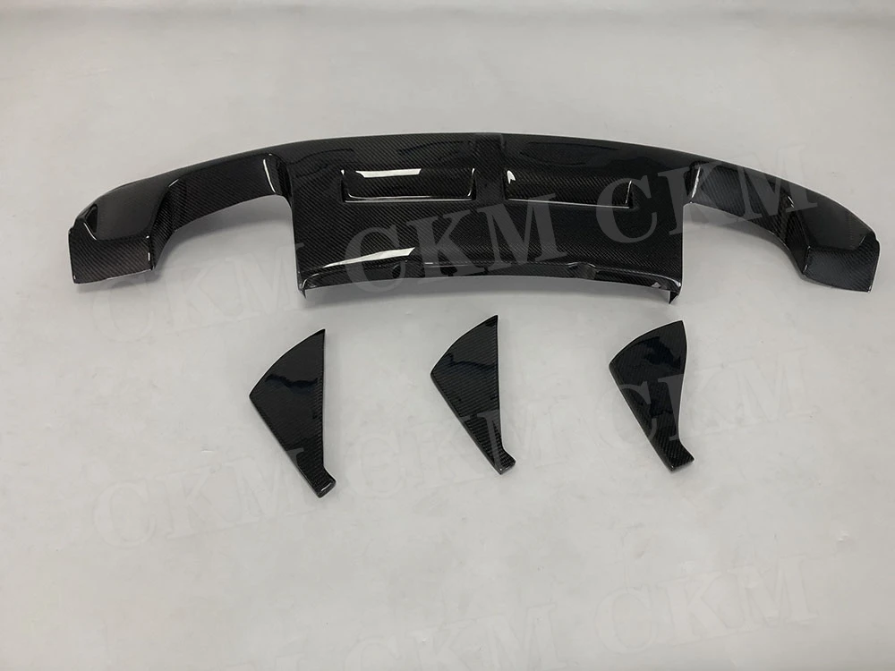 Carbon Fiber Rear Bumper Lip Diffuser Spoiler For BMW 1 Series E82 1M Base Coupe 2 Door 2011 FRP Bumper Protector Plate Body Kit