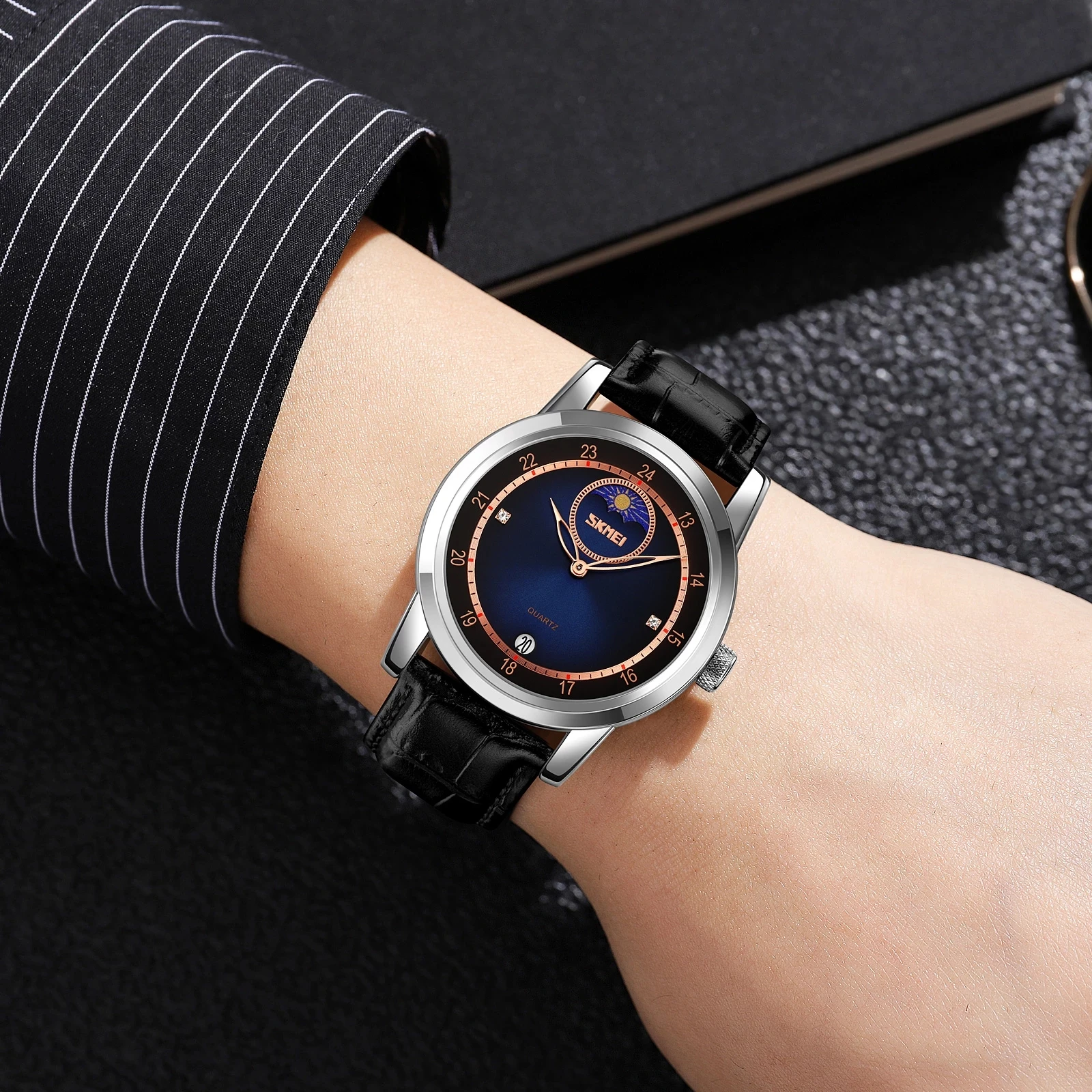 Watches for Men SKMEI Brand Fashion 2 Needle Brown Quartz Watch Luxury Leather Waterproof Moon Phase Wristwatch reloj de hombre