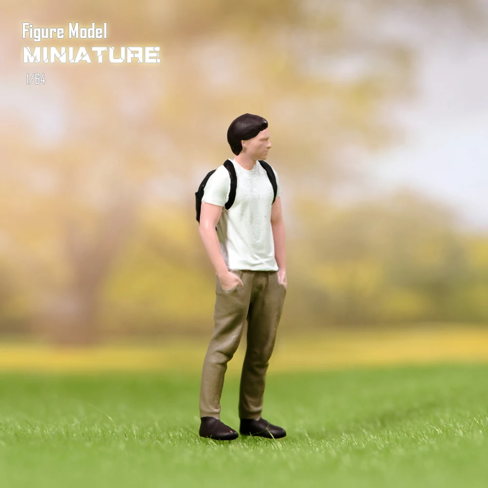 1/64 Anime Characters Backpacker Smoking Man Scene Figure Model Miniature Dolls Toy For Collection
