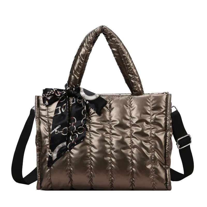 2023 New Winter Designer Handbags Womans Space Bale Cotton Totes Bags Down Feather Padded Lady Shoulder Bag Sac A Main Bolsas