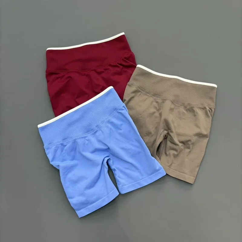 

HISTELLO Ignite Sculpt Scrunch Solid Seamless Cross Waist Low Waist Tummy Control Breathable Gym Yoga Running Sports Shorts