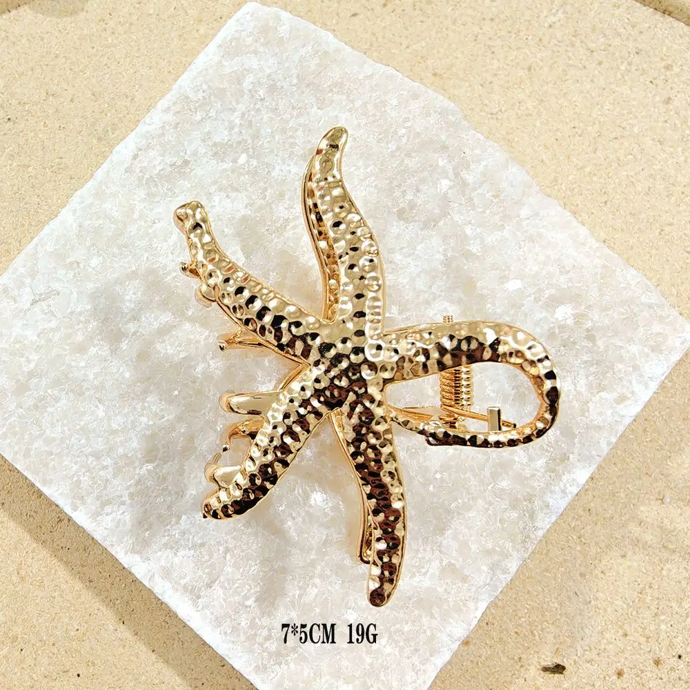 

Starfish clip on the back of women's head, shark clip on beach vacation plate hairpin
