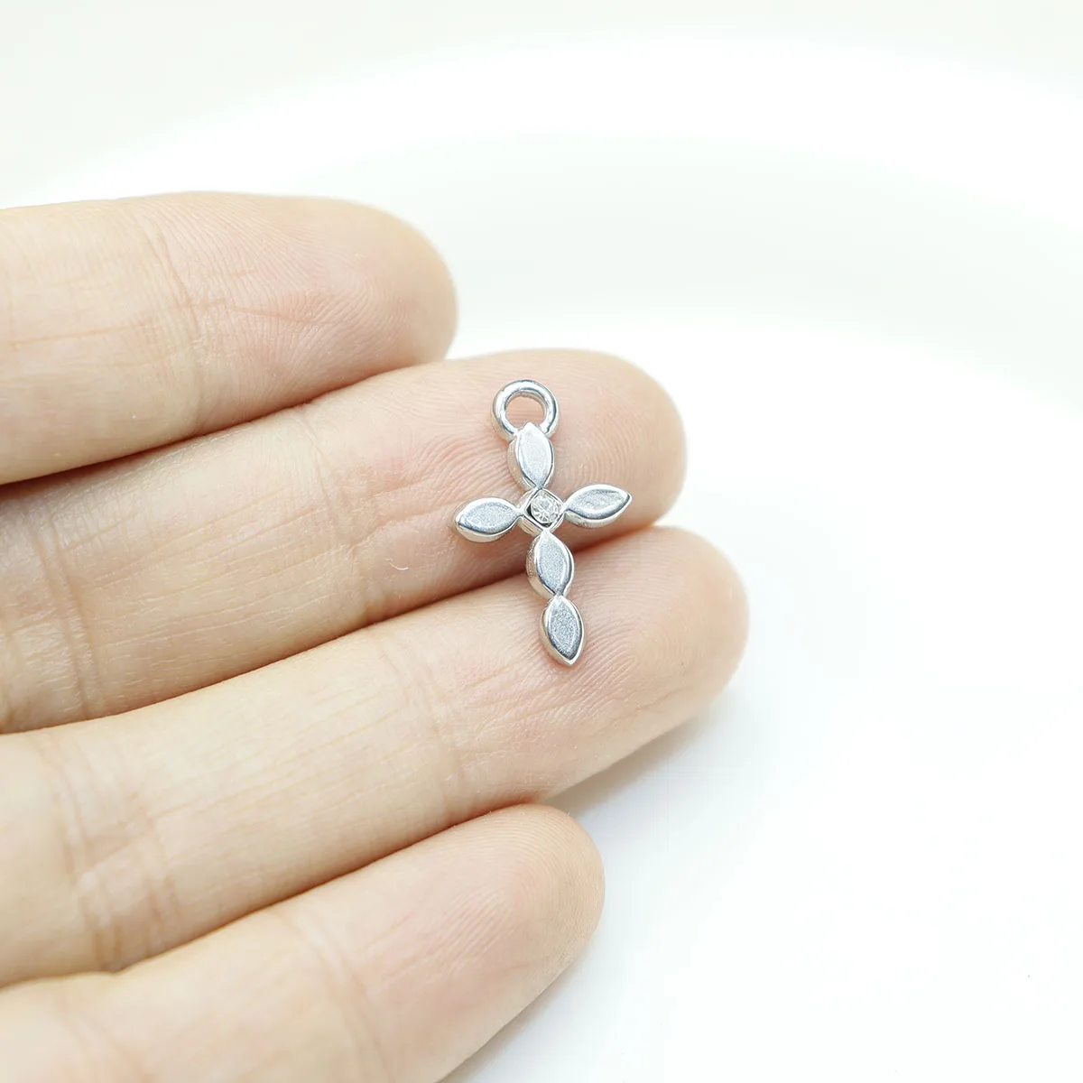 5pcs 304L Casting Stainless Steel Cross Jewelry Charms Pendant Componets DIY Handmade PVD Plated Necklace Earrings Bracelets view 4